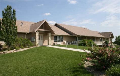 10 Best Nursing Homes in Lincoln, IL .